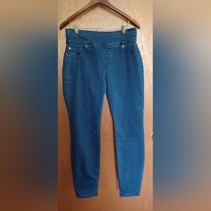 Iman Global Chic pull on blue jeans